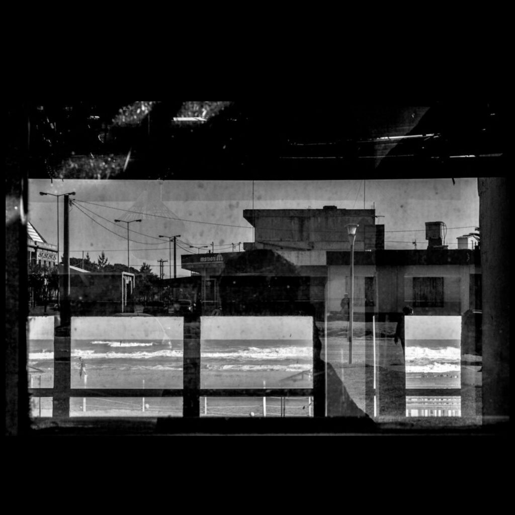 Muestra fotográfica: “Surrealismo Urbano” de Jeremías Poliotto, en el CAUD2